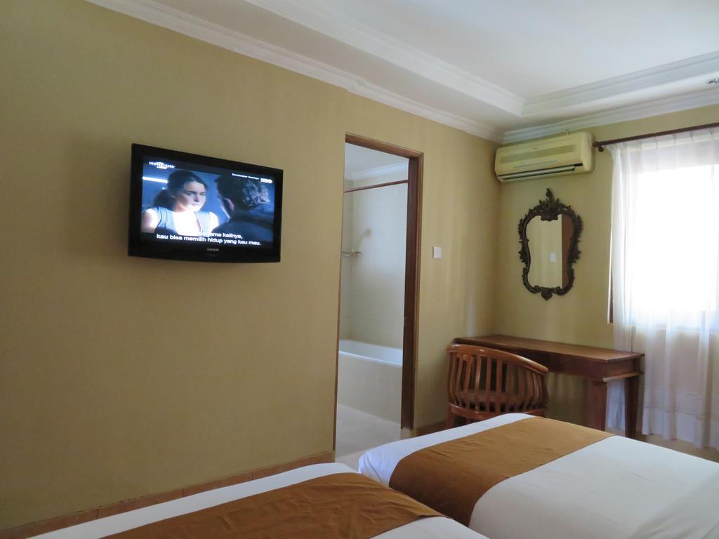 Balira Airport Hotel Kuta Lombok Exterior foto